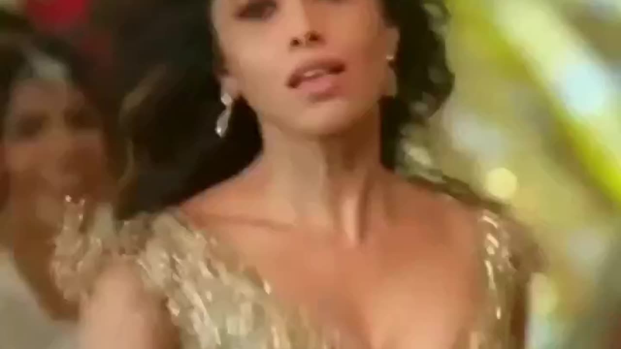 Nushrratt Bharuccha hot seen | #nushrattbharuccha #nusantara #ytshorts #viral #inclub #youtubeshorts