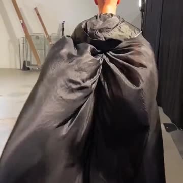 THIS is meant to be fashion in 2023. Degeneracy.