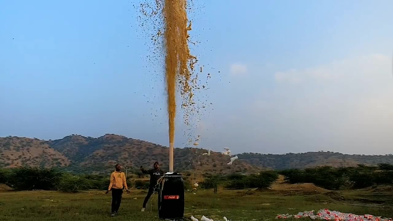 Giant coco cola rocket 😨😨😯😯