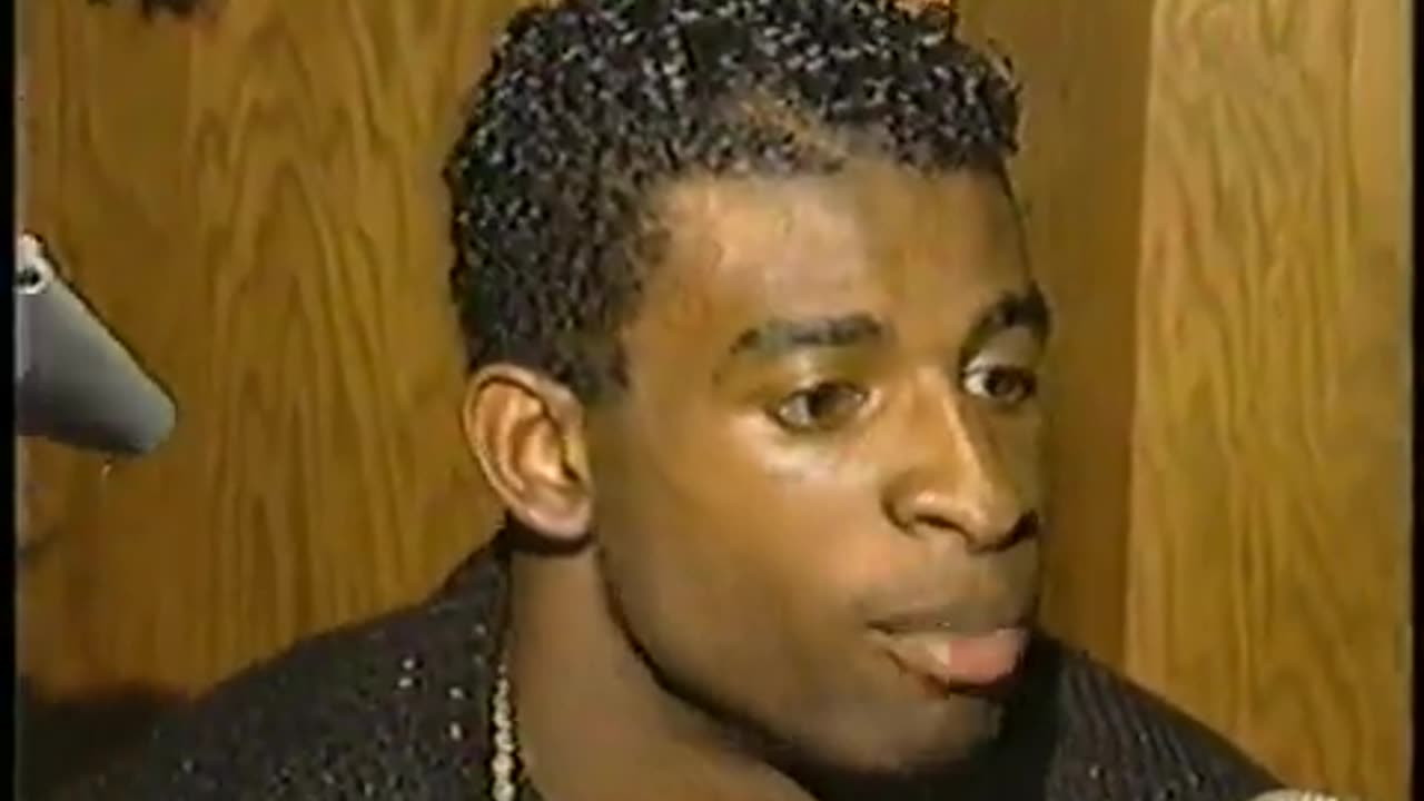 November 11, 1990 - Deion Sanders Has a Tough Day in Chicago