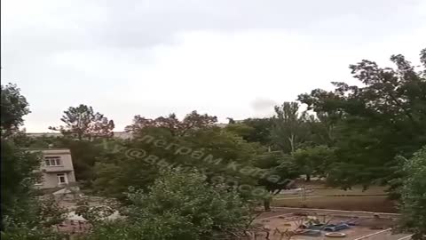 In Kakhovka, after the strike of the Armed Forces, a warehouse detonates for several hours.