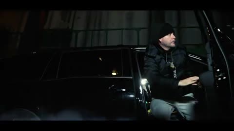 5ive Mics Ft. DiddyBopDaBoss - Escape From New York (Official Video)