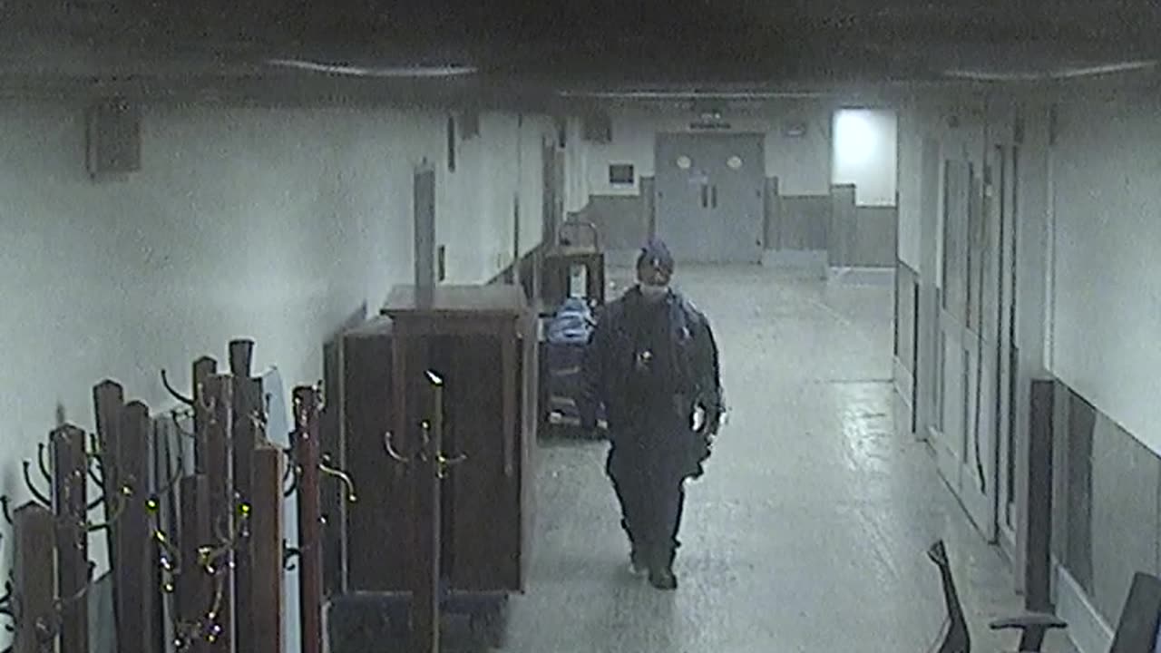 6096RHOBSBLoadingDockHallway_2021-01-05_17h06min28s027ms.mp4