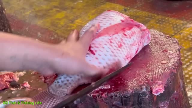 Amazing fish cutting skills live in fish market