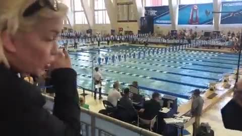 DO NOT attempt to gender ppl unless you are a biologist .....