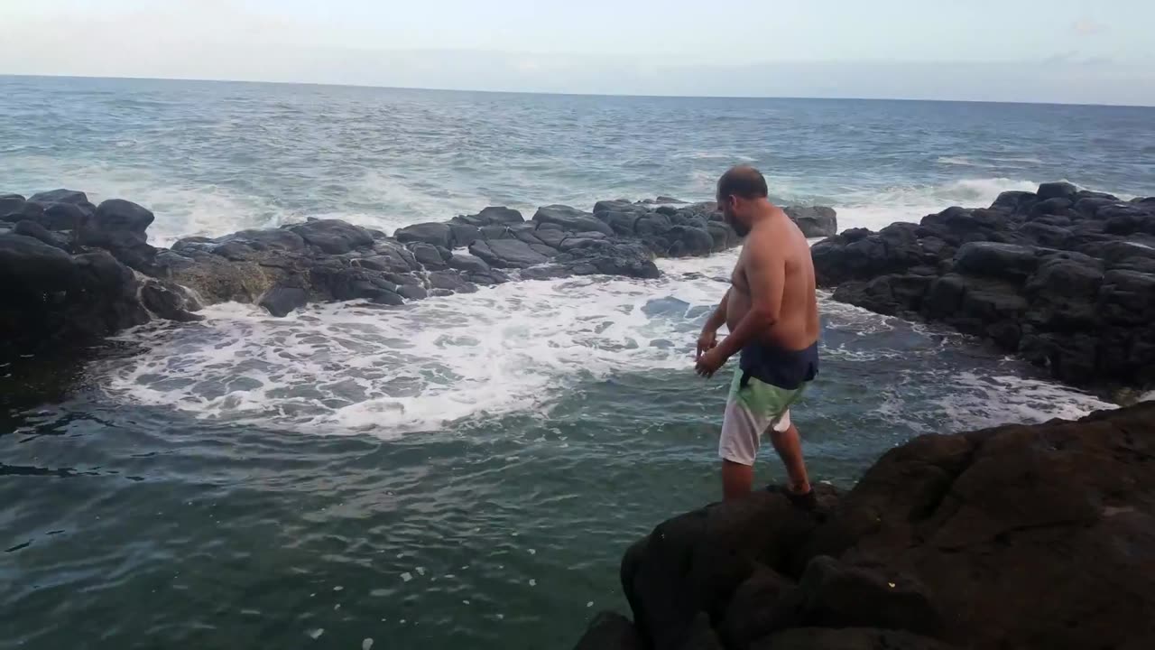 Queens Bath (Island of Kauai)