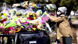 Cellist serenades mourners at Colorado memorial