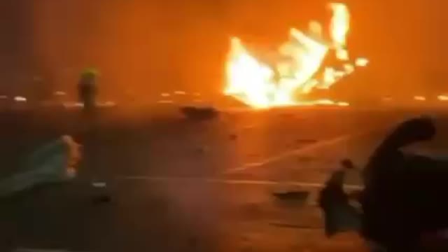 UAE explosion today!! Dubai Managed to stop fire after 30 min
