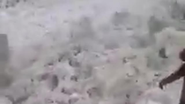 Glacier Sliding Avalanche in Kaghan Valley Today 2021 | k2