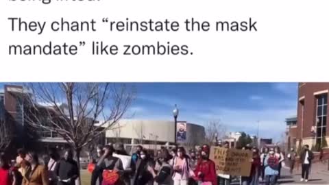 College kids want mask mandates