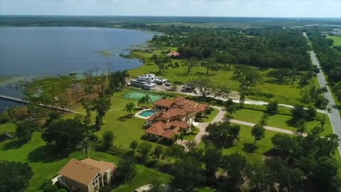 Private Waterfront Sanctuary in Orlando, Florida