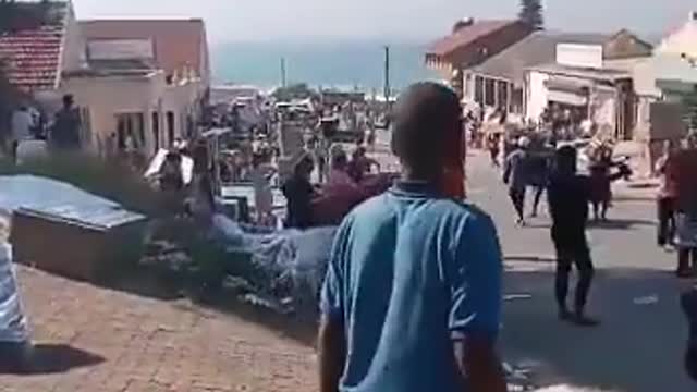 South Africa Civil Unrest Developing