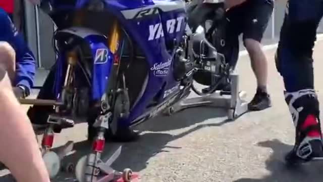 Fast enough.._ ----Best Yamaha R1M motogp bike