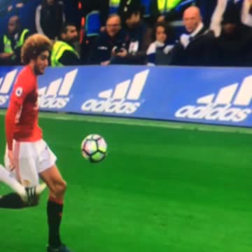 David Luiz horror tackle vs Fellaini