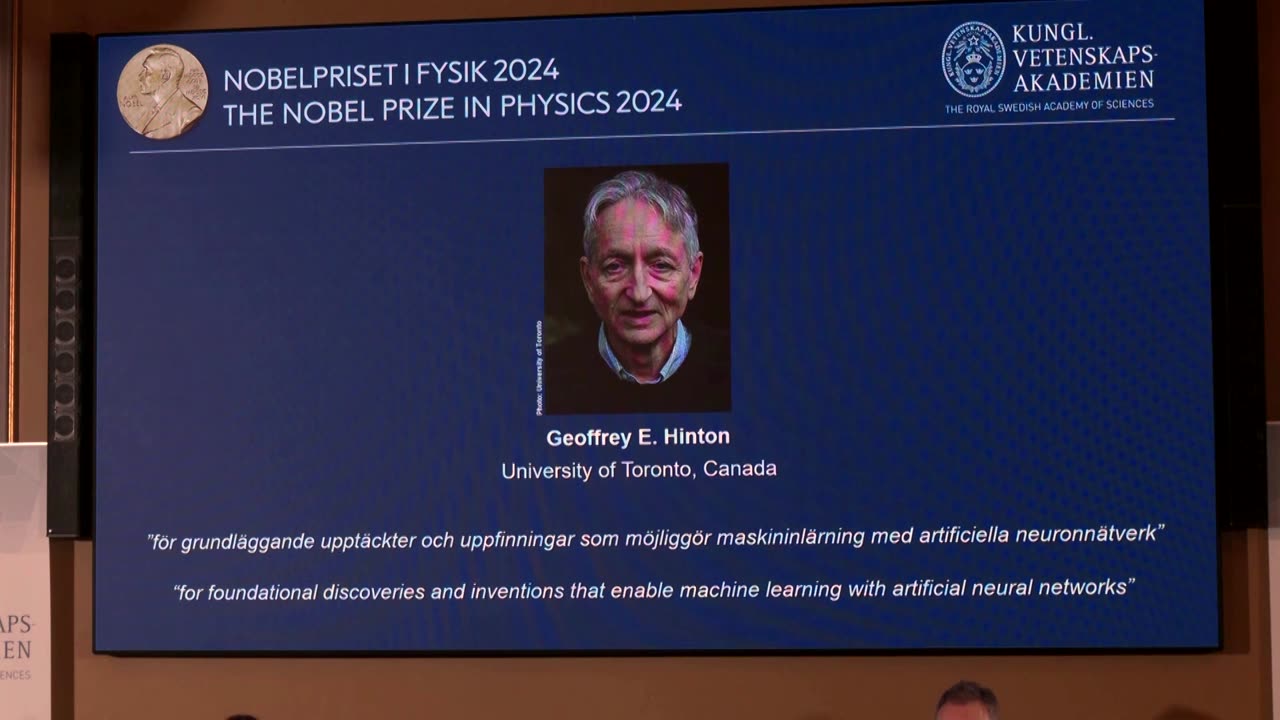 Machine learning pioneers win Nobel physics prize