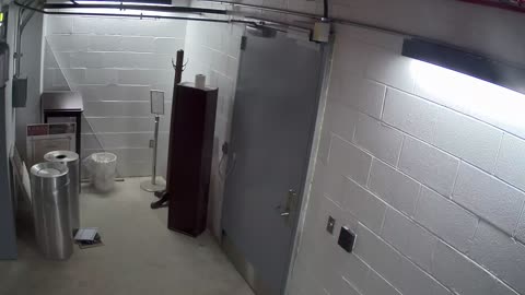 6031RHOBG1G102BEastVestibule_2021-01-05_22h40min03s717ms.mp4