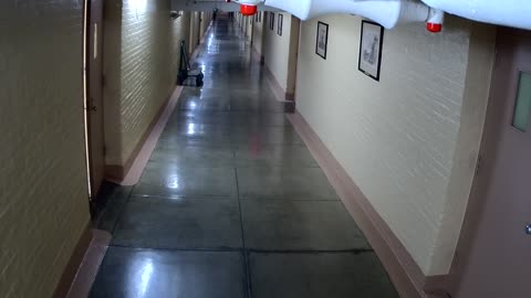0059USCHBAHT43Hallway_2021-01-05_00h00min00s757ms.mp4
