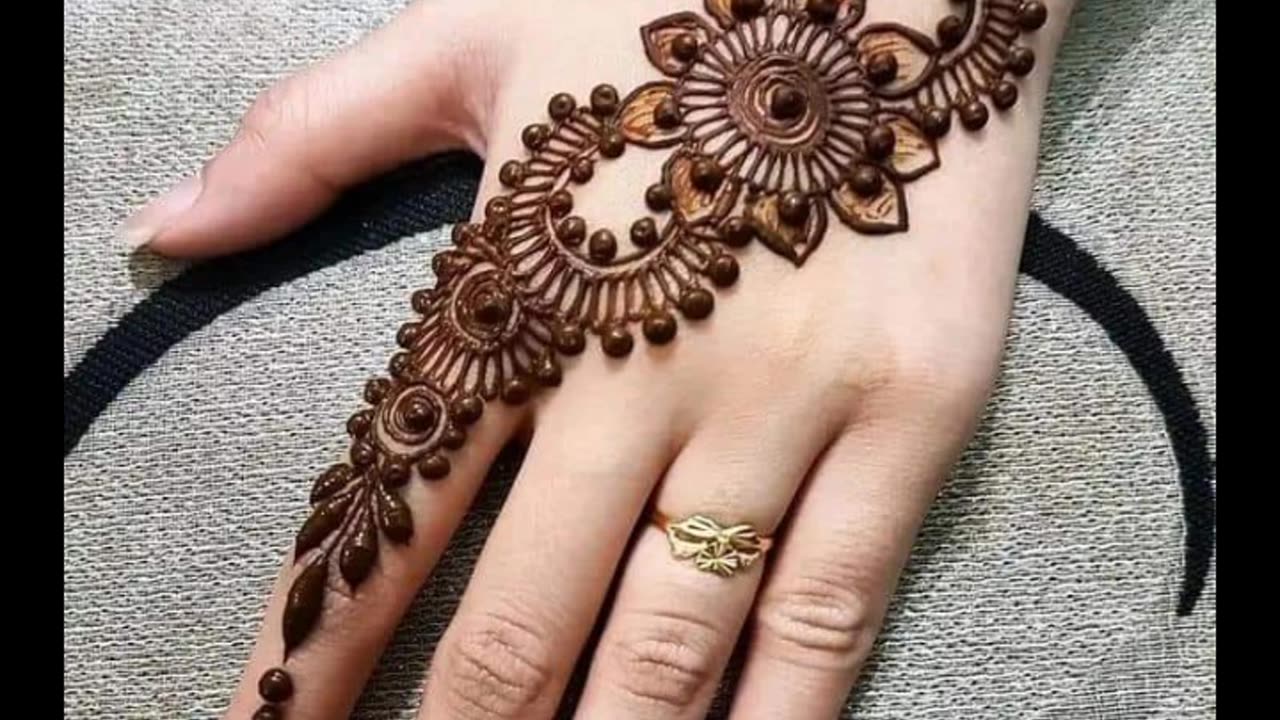 New baby girl women mehndi designs