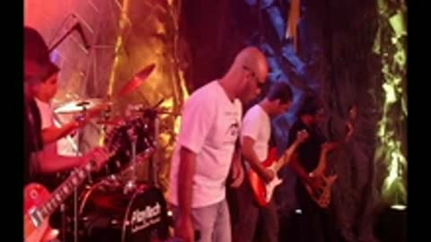Banda Sniper - 2005 - A Little Bit Higher (Foto Clip)