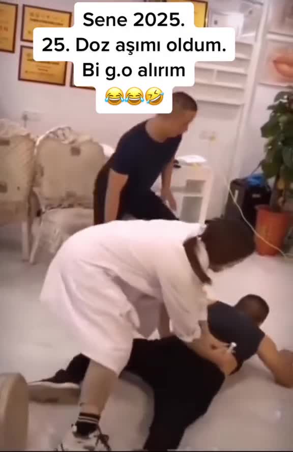 funny|prank|jokes|funny jokes|dad jokes|funny memes|funny video|fun|laughing|funny animal|knock