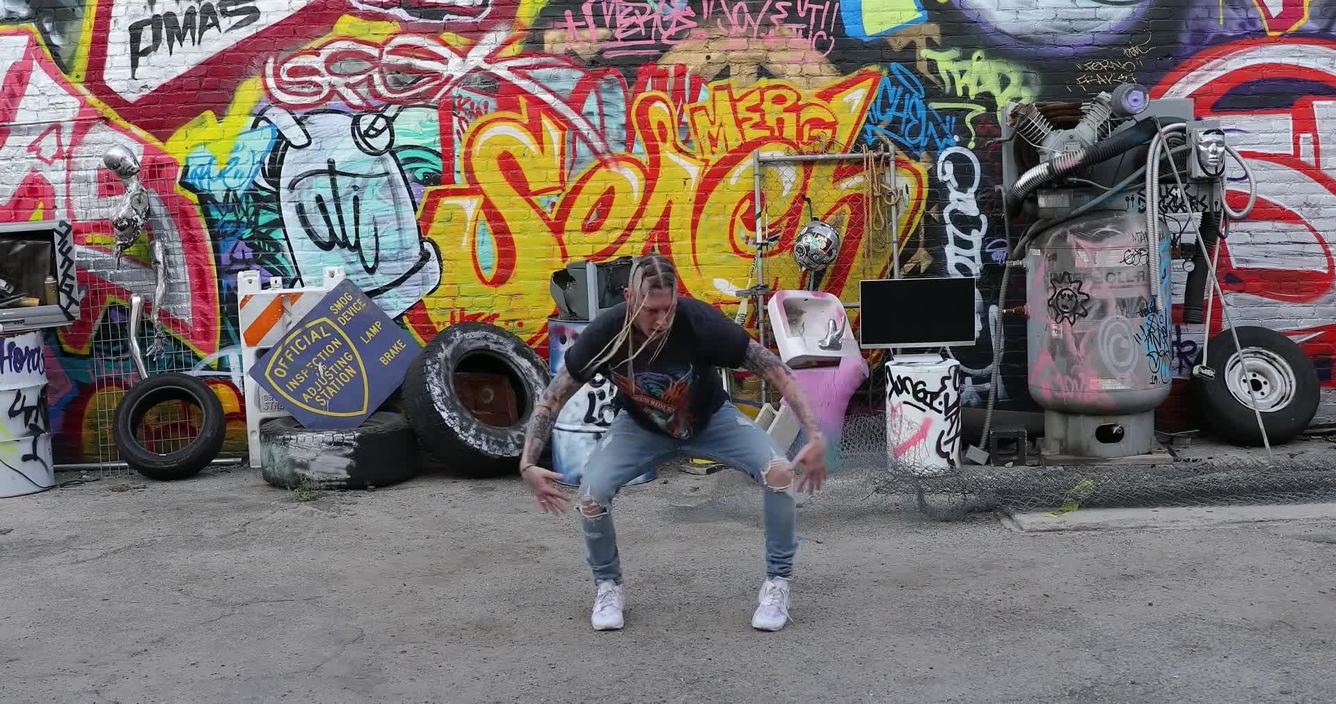 Tom Macdonald Buttholes