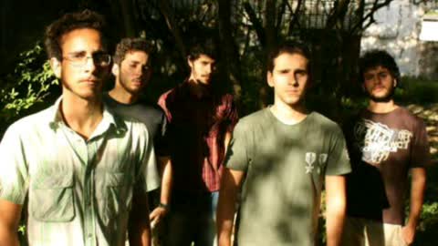 Rótulo - Agora ou nunca mais (Go to thrown up)