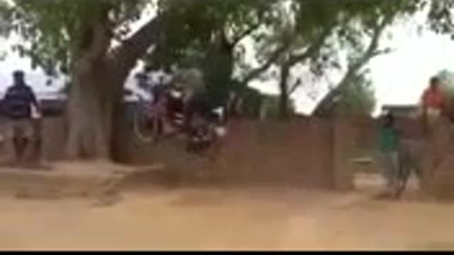 very funny bike driving in pakistan