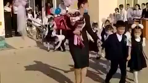 Все таки конфеты лучше учебы