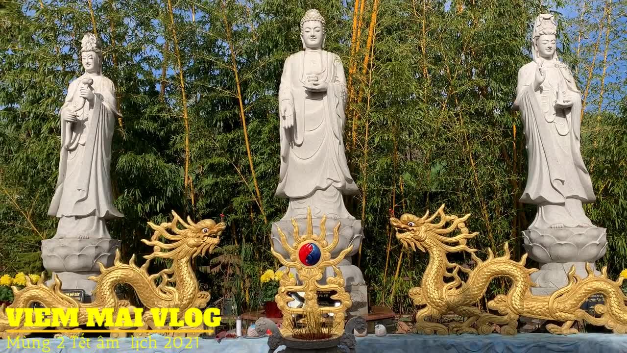 Chùa Di Lặc San Jose California mùng 2 Tết Âm Lịch.