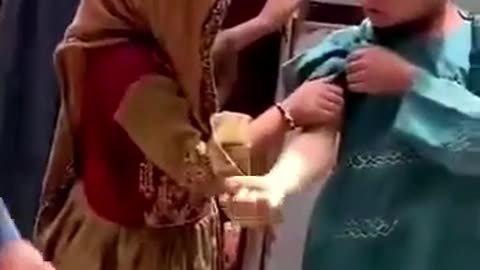 Afghan Boy Try to Impress an Afghan Girl But End up Failing Miserably
