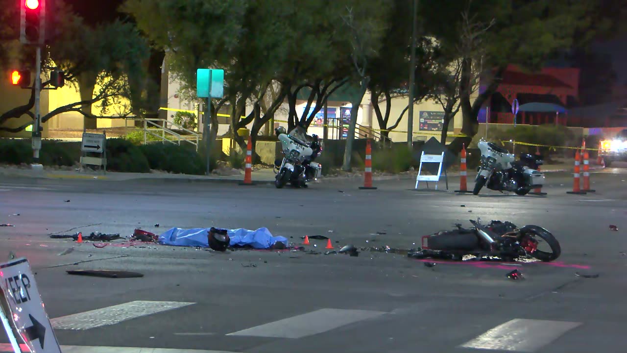 Two dead in crash near S. Rainbow Blvd., W. Spring Valley Pkwy.