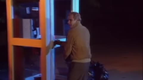 Les Inconnus - Les envahisseurs