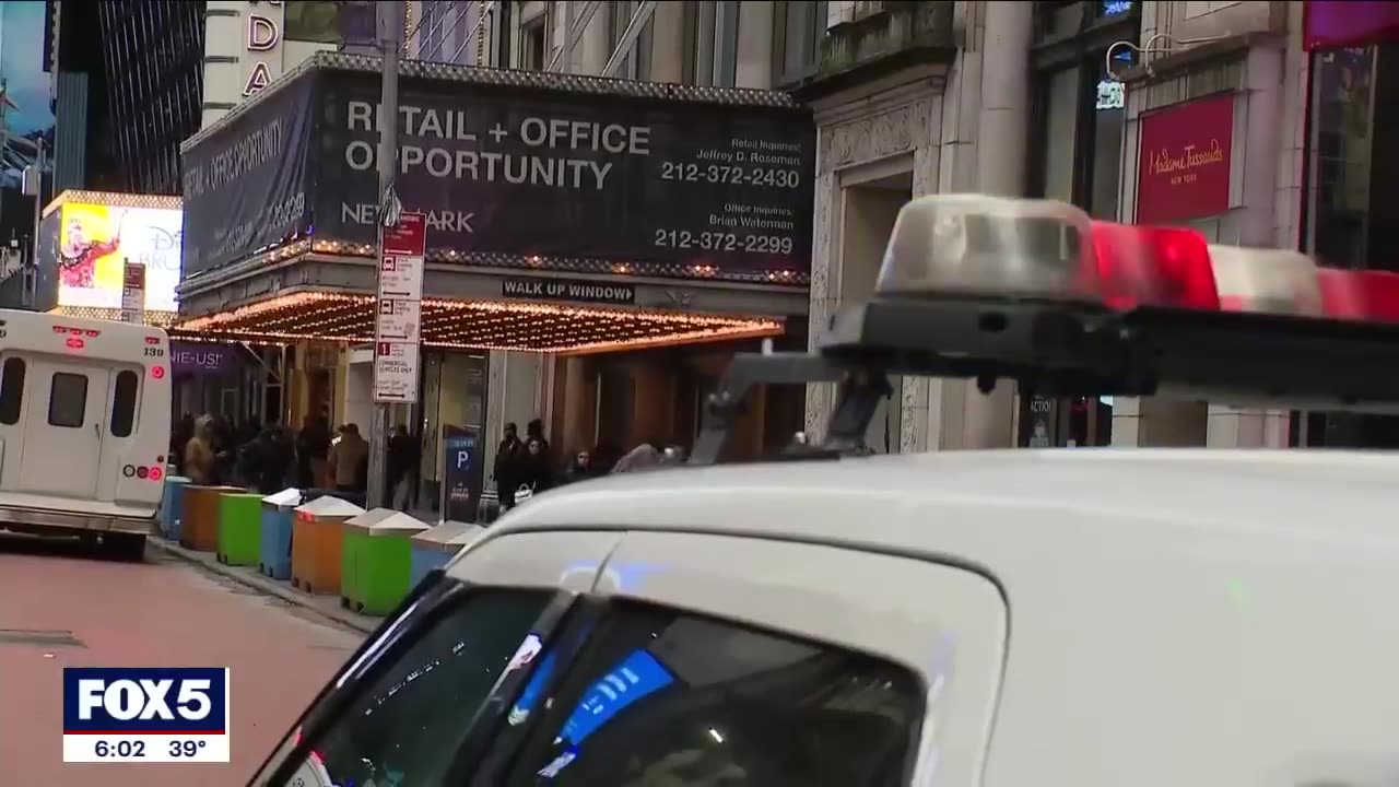 12 men attack uniformed NYPD officers