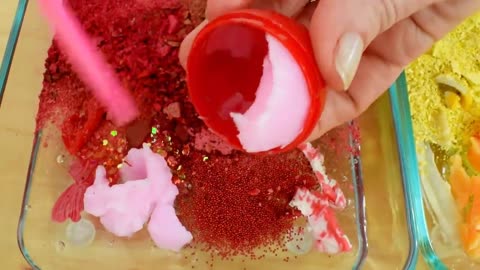 Strawberry vs Lemon - Mixing Makeup Eyeshadow Into Slime! Special Series 95 Sati