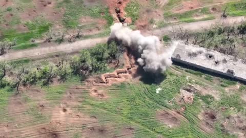 25th Airborne Brigade Hits Russians