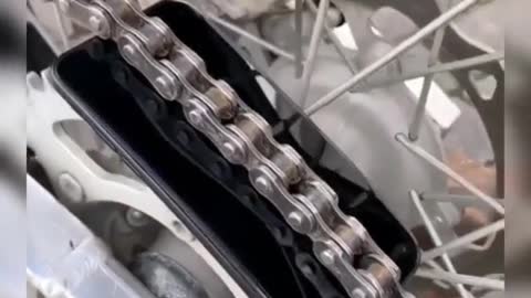 This is an electric chain. Can bicycle chain c be the same?