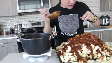 GIANT Poutine Challenge (Saltiest challenge ever..) NEW