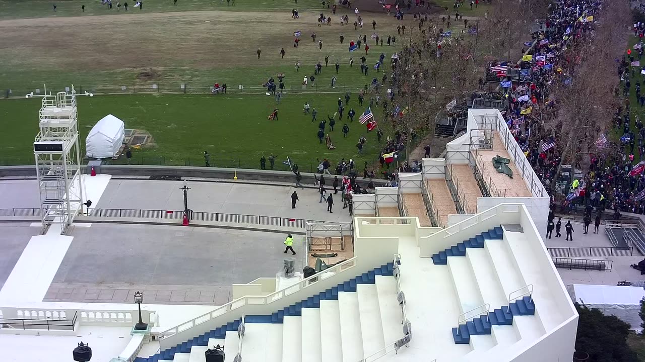 0945USCSRFWestRoof_2021-01-06_12h40min01s107ms.mp4