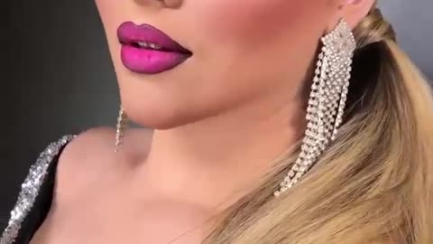 BEAUTIFUL MAKEUP OF BRAZZILIAN ARTIST