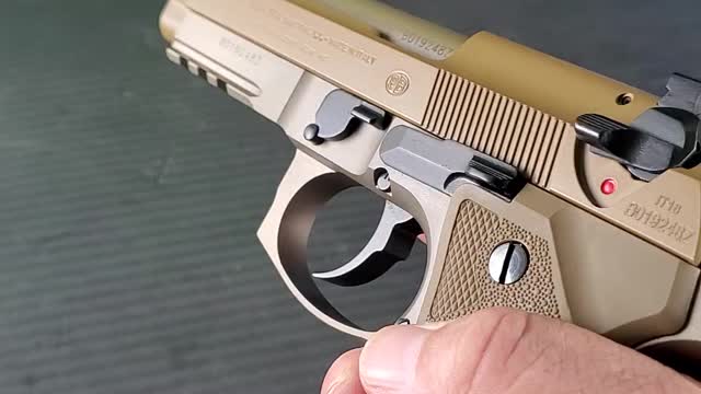 Beretta M9A3 In One Minute