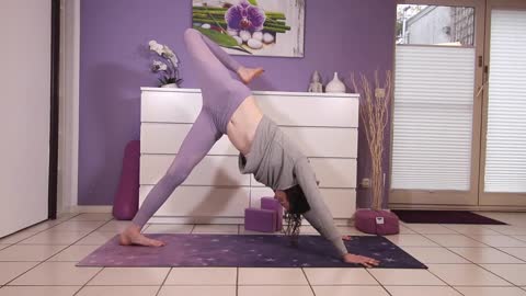 Morning Yoga, 10 minute flow