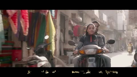 Aaro Nenjil Video Song with Lyrics _ Godha Official _ Tovino Thomas _ Wamiqa Gabbi _ Shaan Rahman