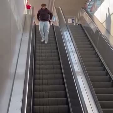 "Pro Palestine" supporter attacks and breaks the jaw of a Jewish man's