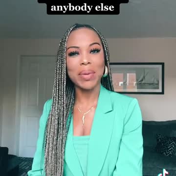 She says" i love 💕😘 who I am and what i do