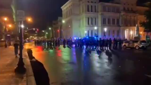 BLM & Antifa Riots 2020 - 2020-07-01-03-56-38-Louisville.mp4