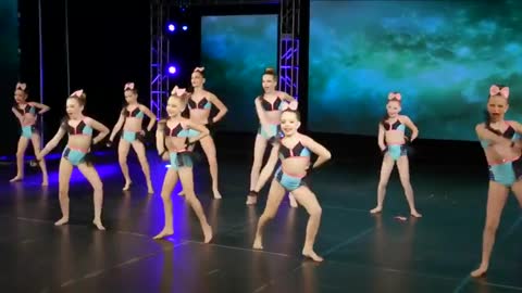 Roots Dance Academy - West Coast Party