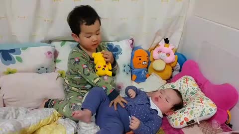 An older brother who sings a lullaby to his sister