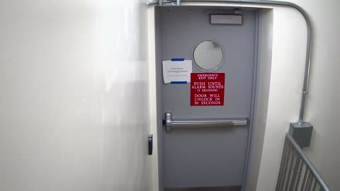 6166RHOBGRRGST3StairwellSide_2021-01-06_20h00min02s600ms.mp4