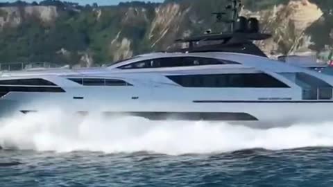 Yacht Life | Expensive millionaire lifestyle - #yacht #lifestyle