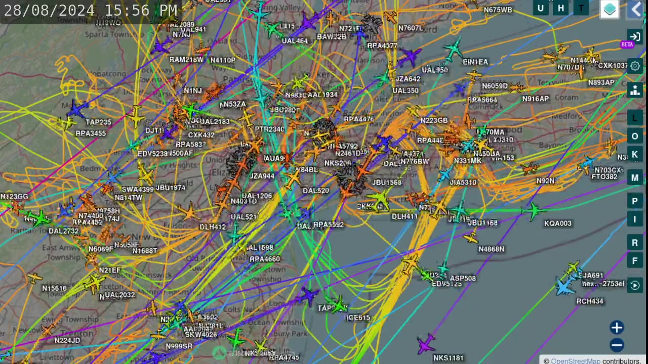 New York - New Jersey Airplane Traffic time lapse - August Fin - 2024 -